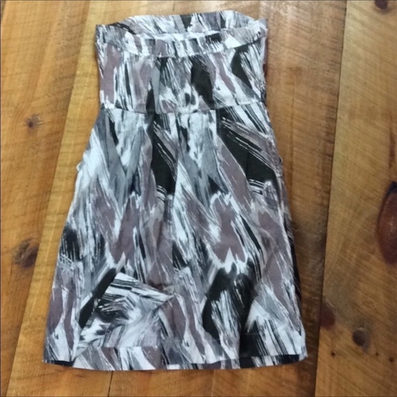 Banana Republic strapless dress Size 4 New - Picture 2 of 9